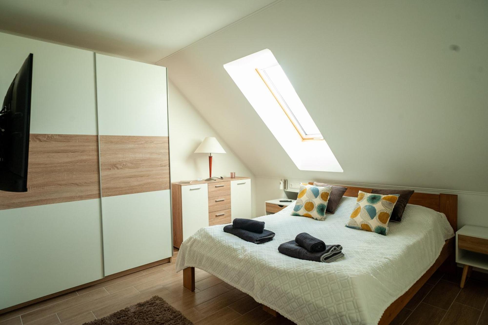 Ciao Lilla Apartman Keszthely Buitenkant foto