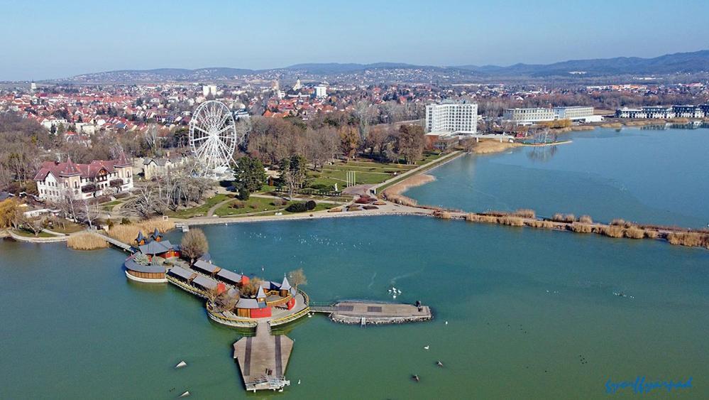 Ciao Lilla Apartman Keszthely Buitenkant foto